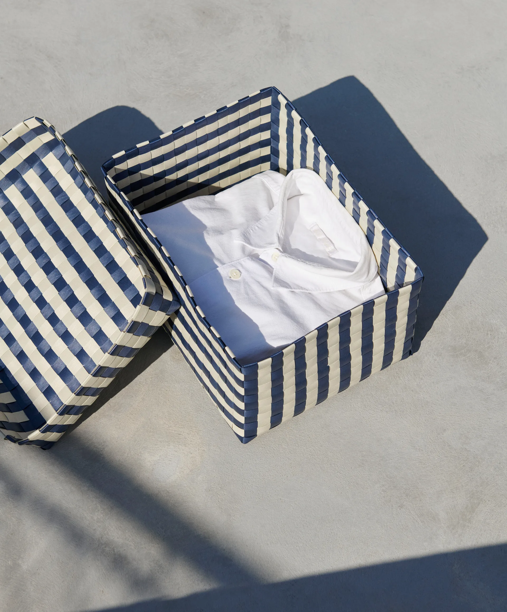 Maxim Stripe Box -säilytyskori M 24x33,5 cm, Blå-sand HAY