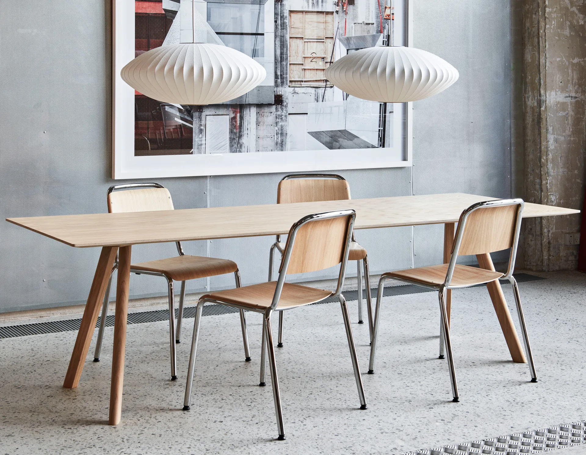 Nelson Bubble Saucer riippuvalaisin M, Off white HAY