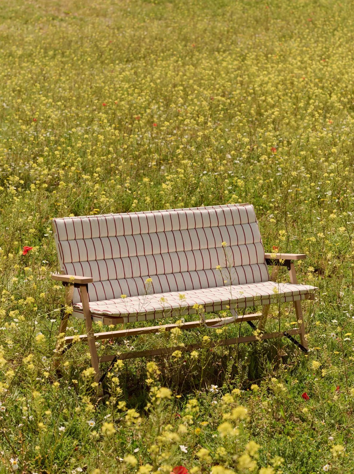 Outdoor Market taitettava sohva, Beige-punainen, 2-istuttava HAY