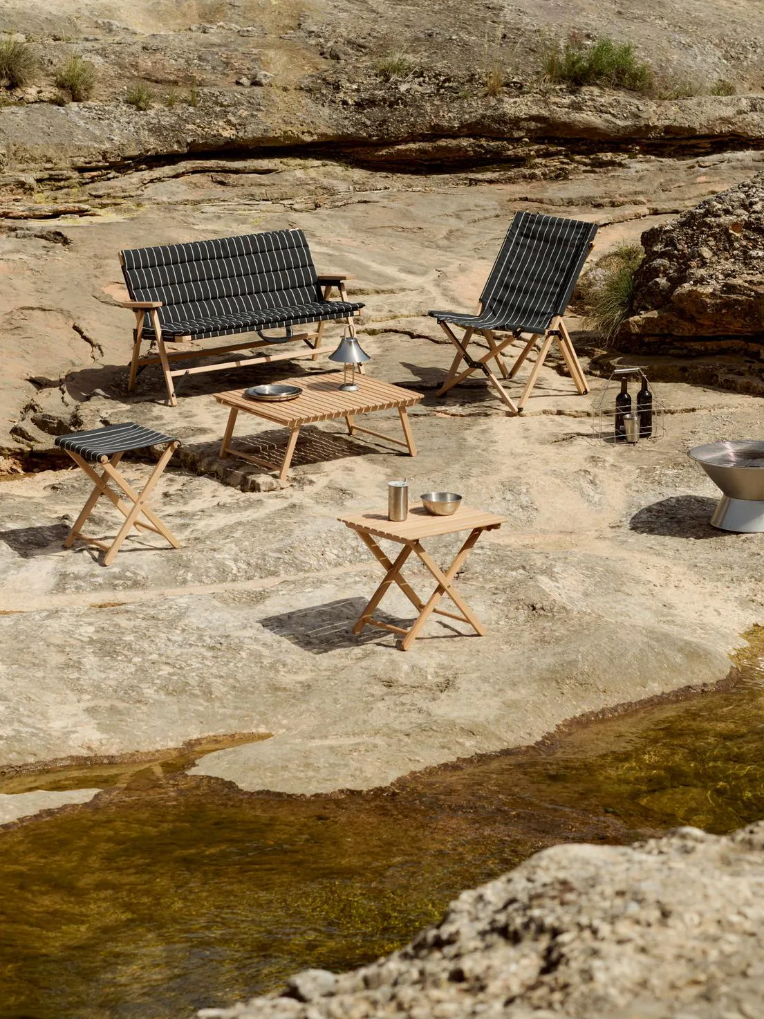 Outdoor Market taitettava tuoli, Musta-beige HAY