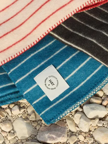 Outdoor Market viltti - Blue-beige, 130x180 cm - HAY