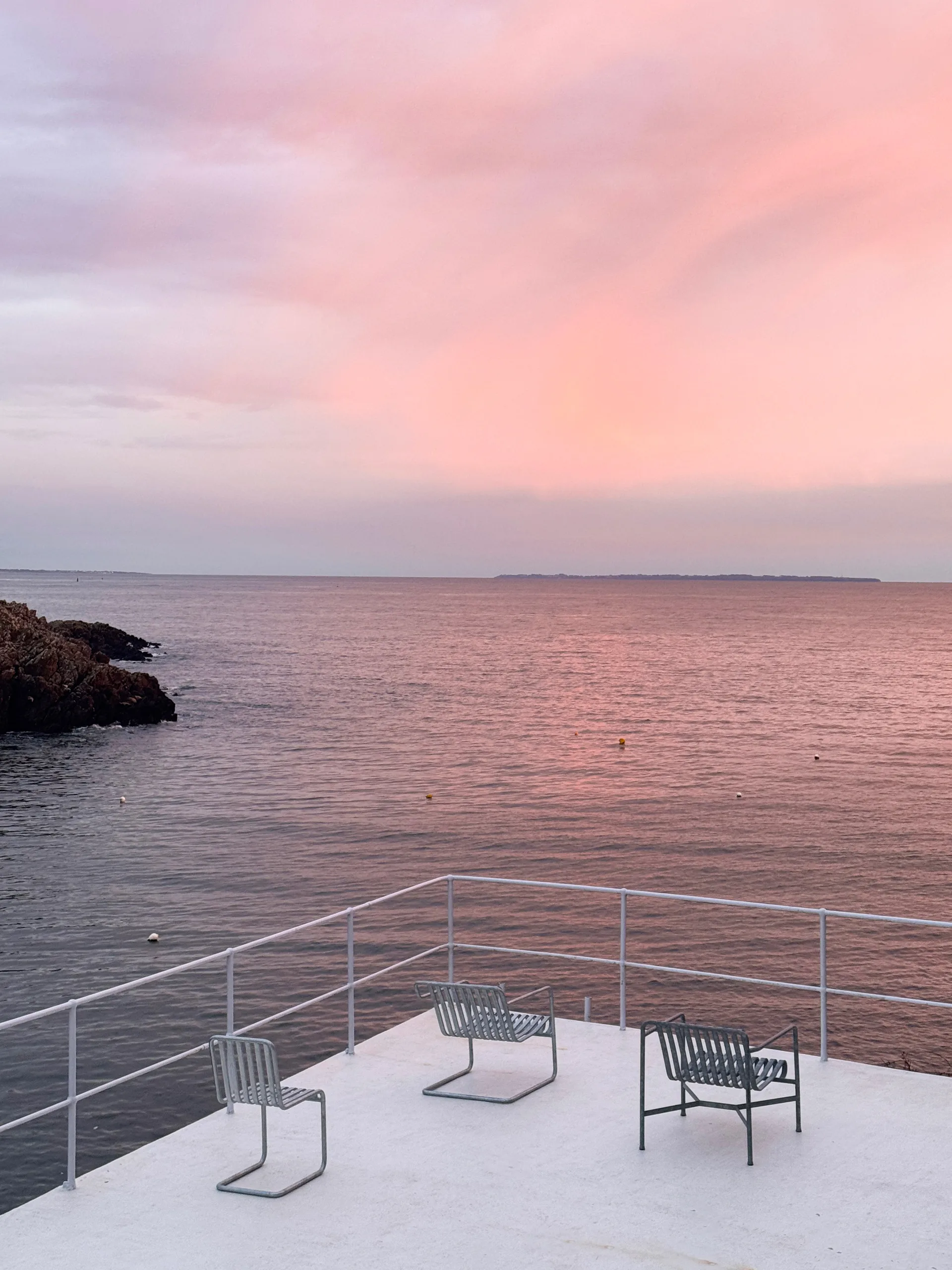 Palissade Cantilever tuoli, Kuumagalvanoitu teräs HAY