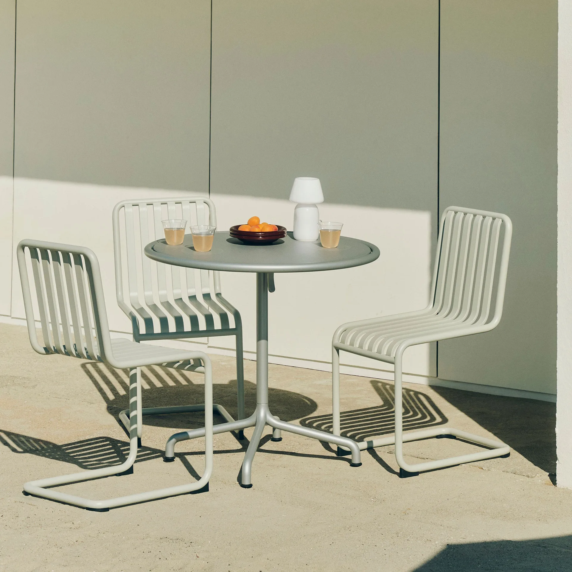 Palissade Cantilever tuoli, Taivaanharmaa HAY