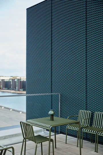 Palissade ruokailuryhmä 2 käsinojallista tuolia 82,5x90 cm olive - HAY