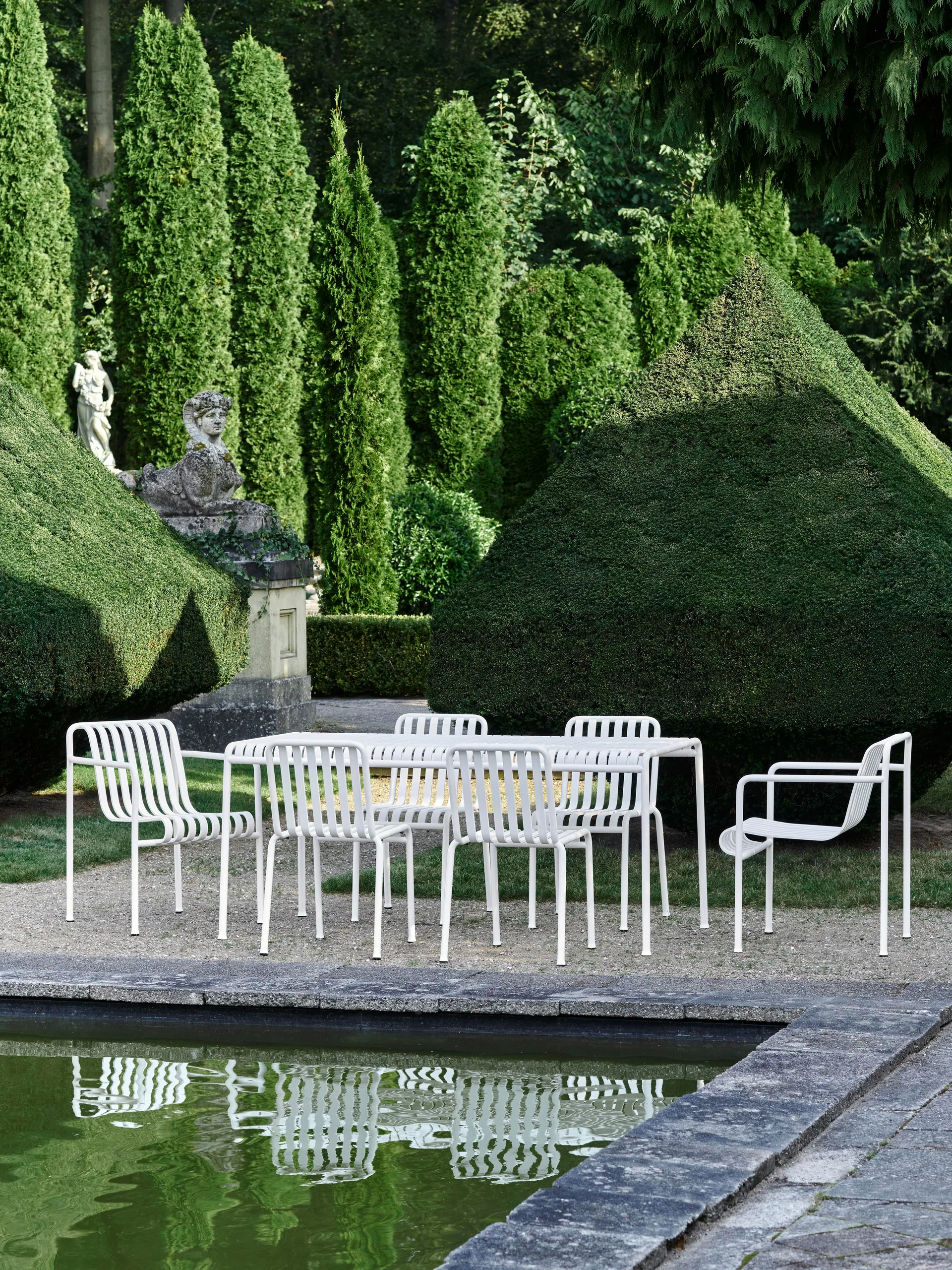 Palissade ruokailuryhmä 4 tuolia 170x90 cm cream white.,  HAY