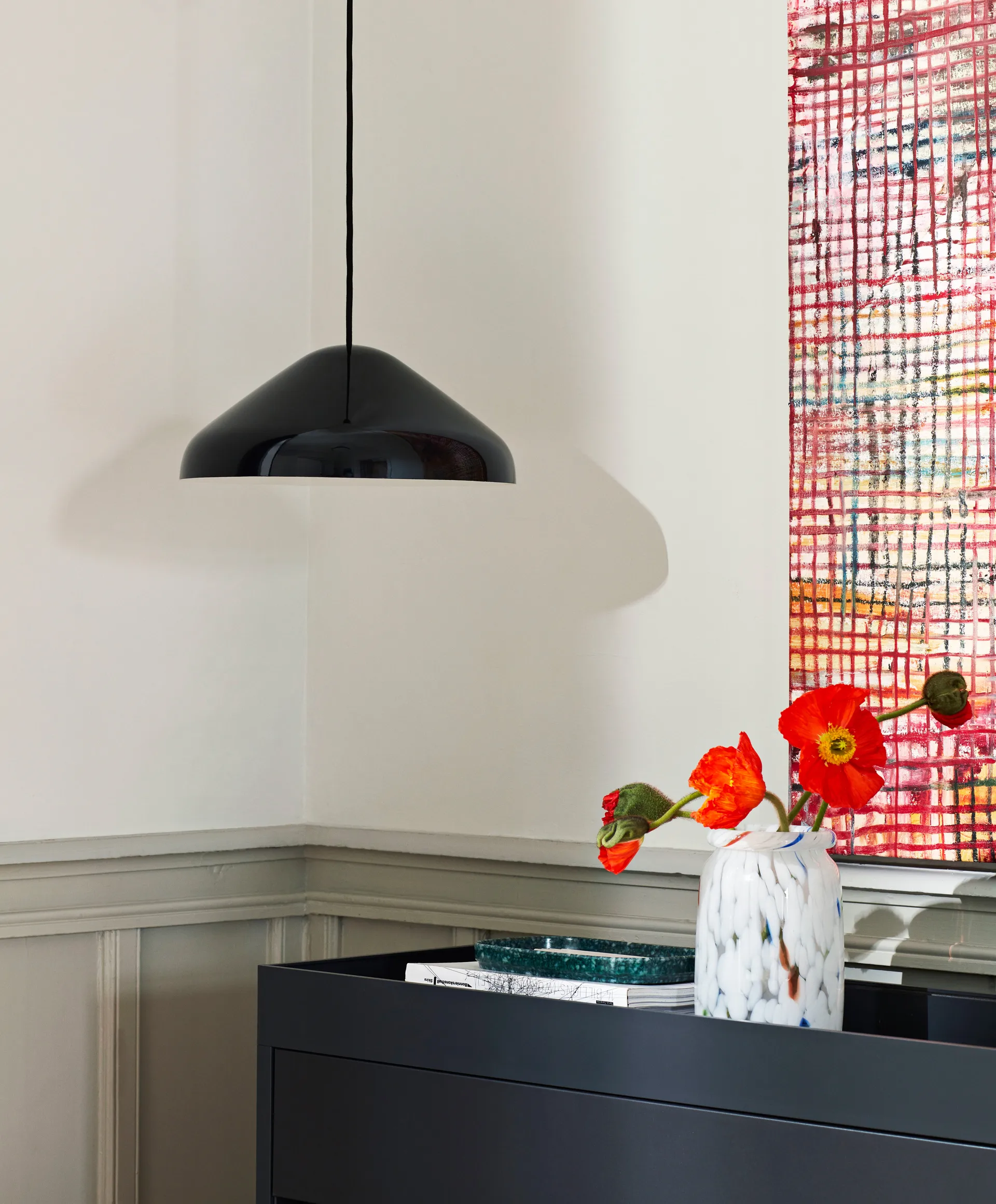 Pao Steel riippuvalaisin Ø35 cm, Soft black HAY