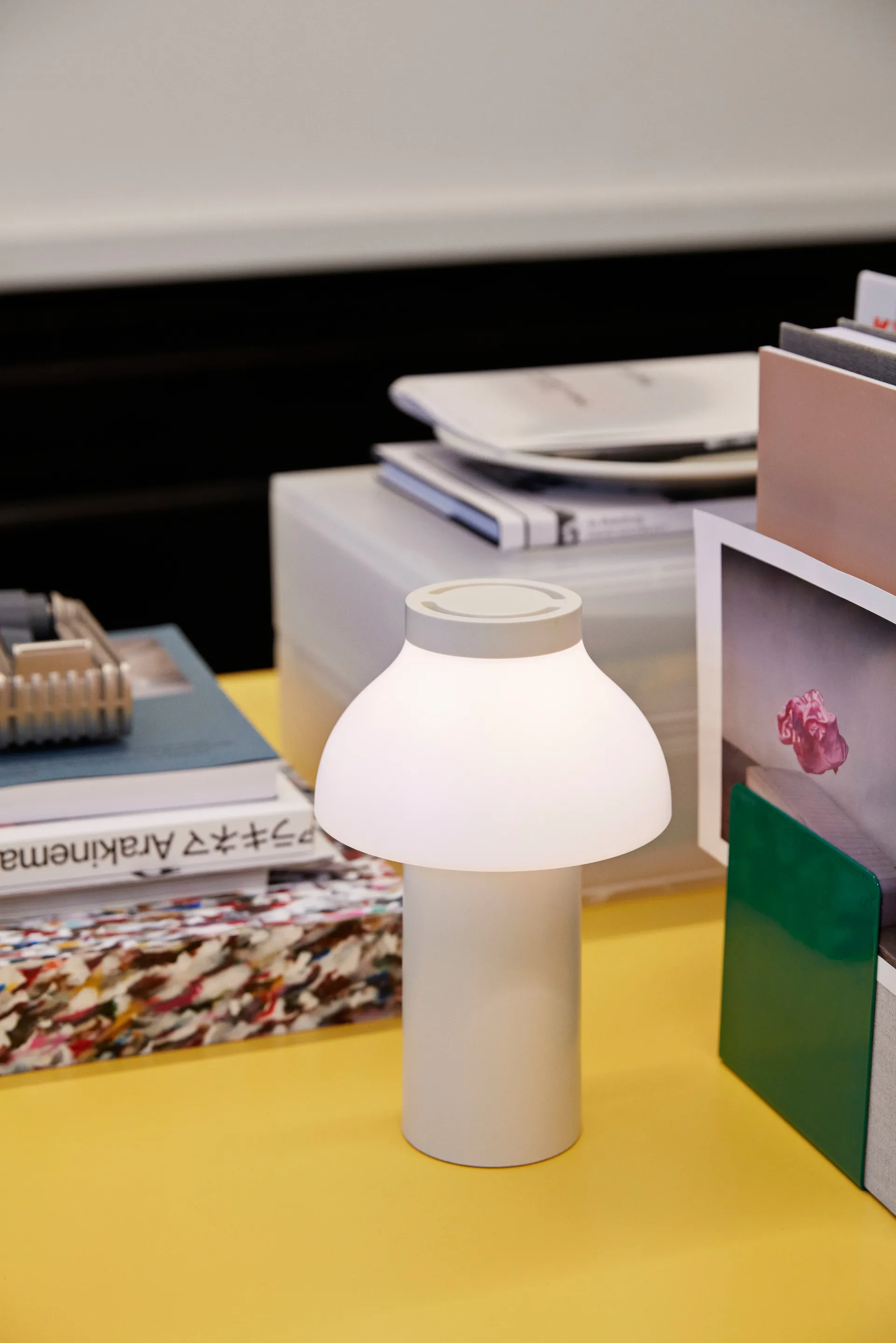 PC Portable pöytävalaisin, Cream white HAY