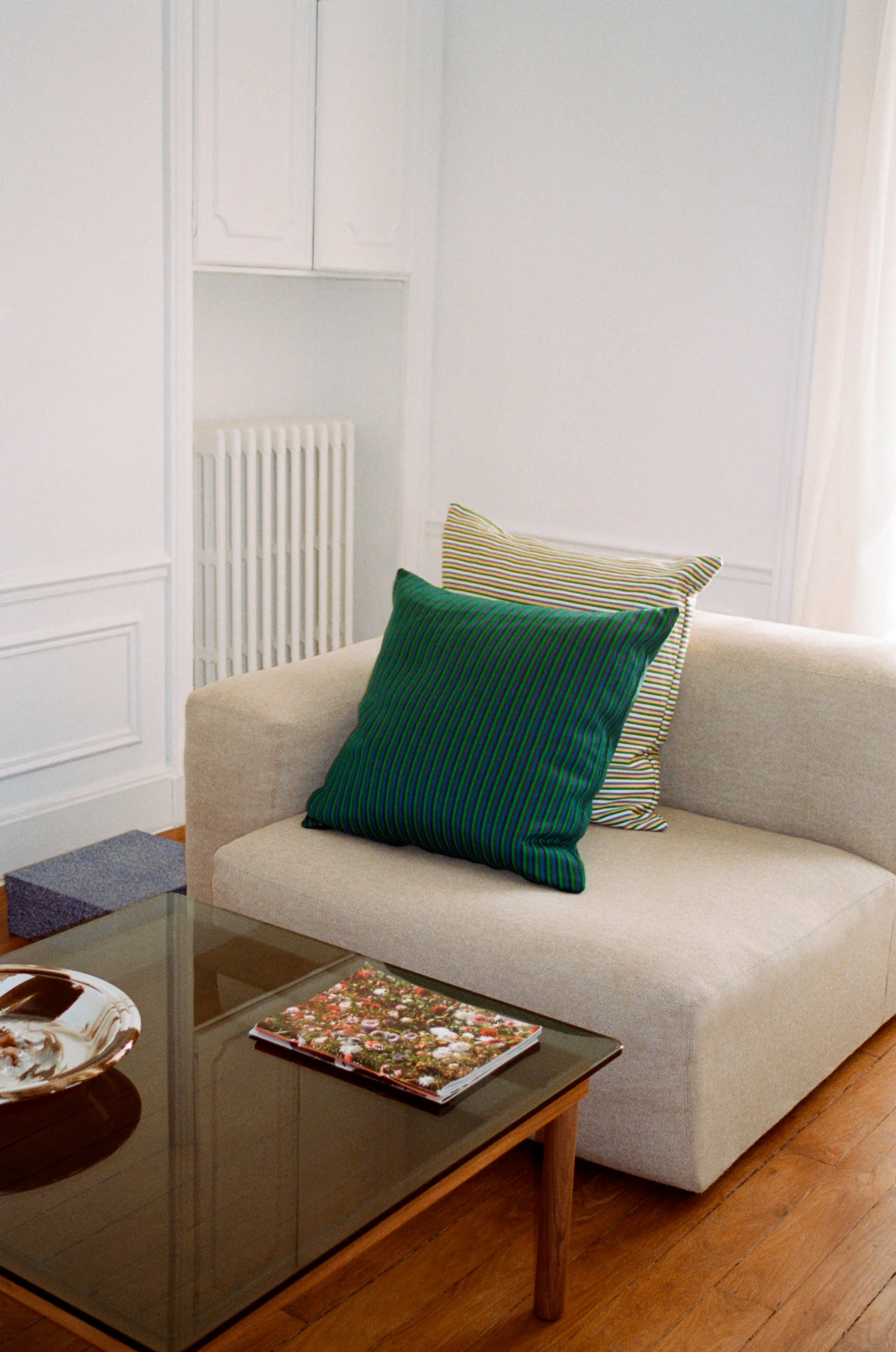 Ribbon tyyny 60x60 cm, Green HAY