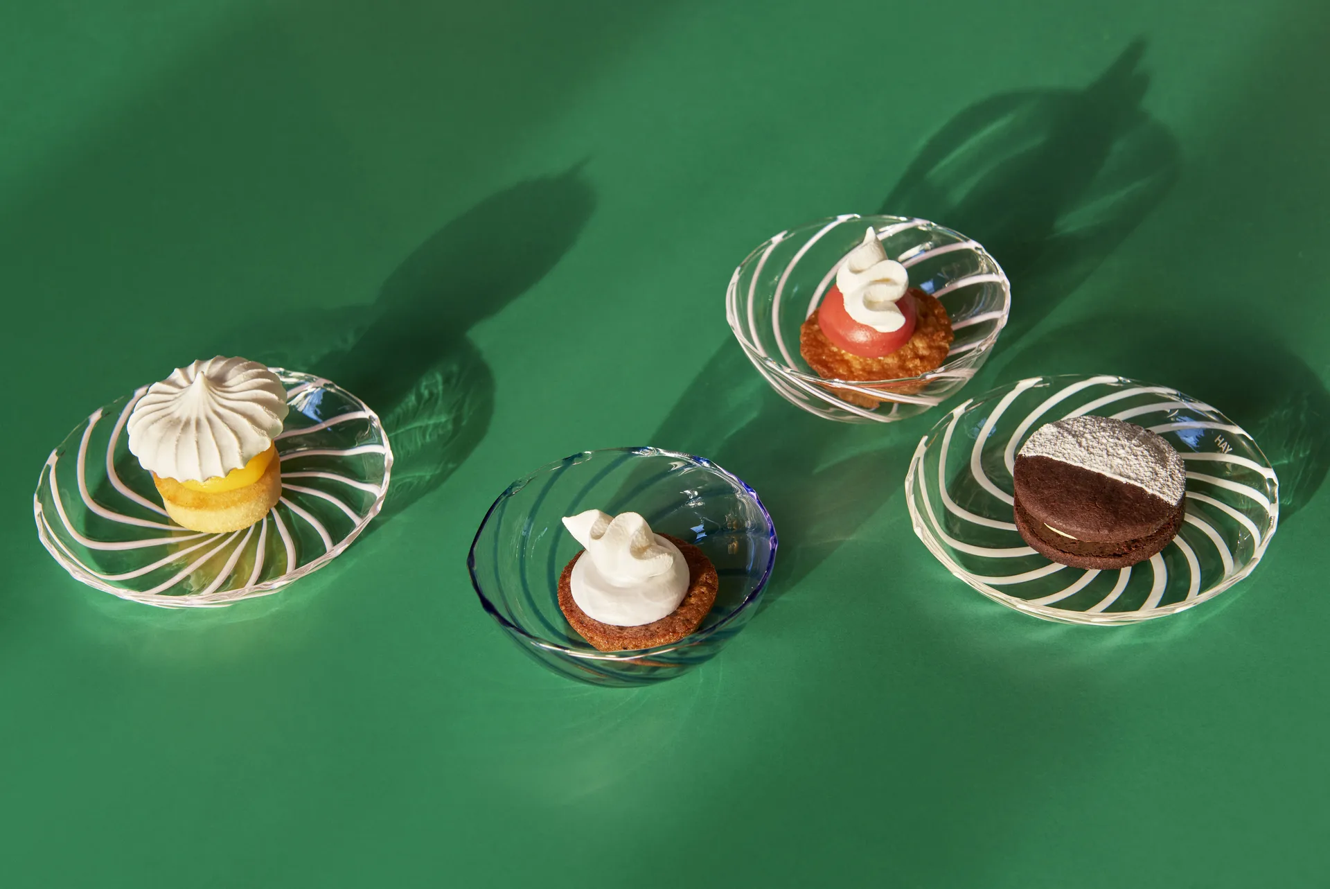 Spin lautanen Ø11 cm 2-pack, Kirkas-valkoinen viiva HAY