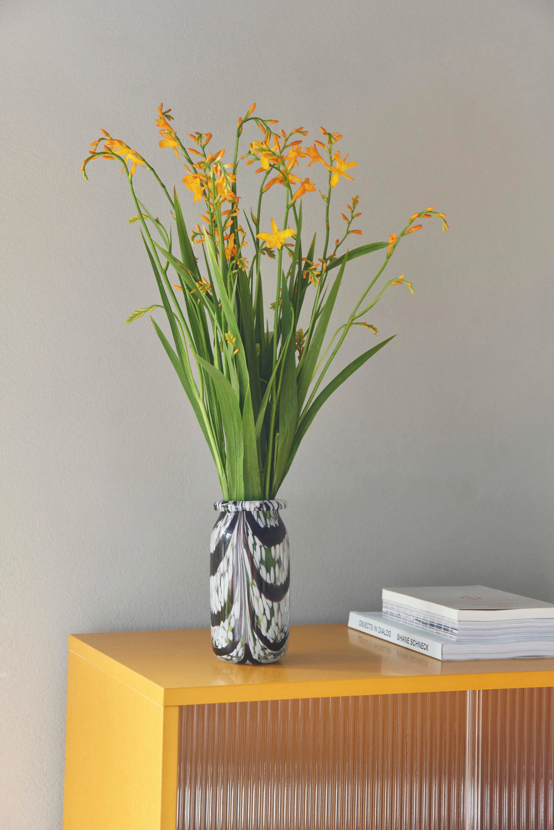 Splash Roll Neck vaasi XS 19 cm, Coffee and white HAY