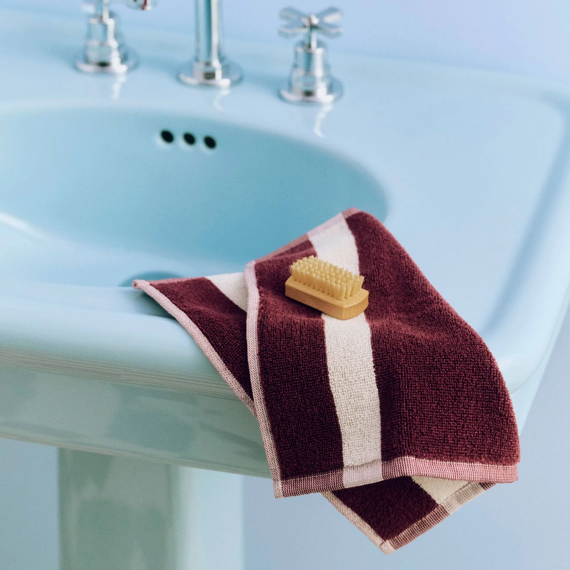 Stripe pyyhe, Burgundy, 30x30 cm HAY
