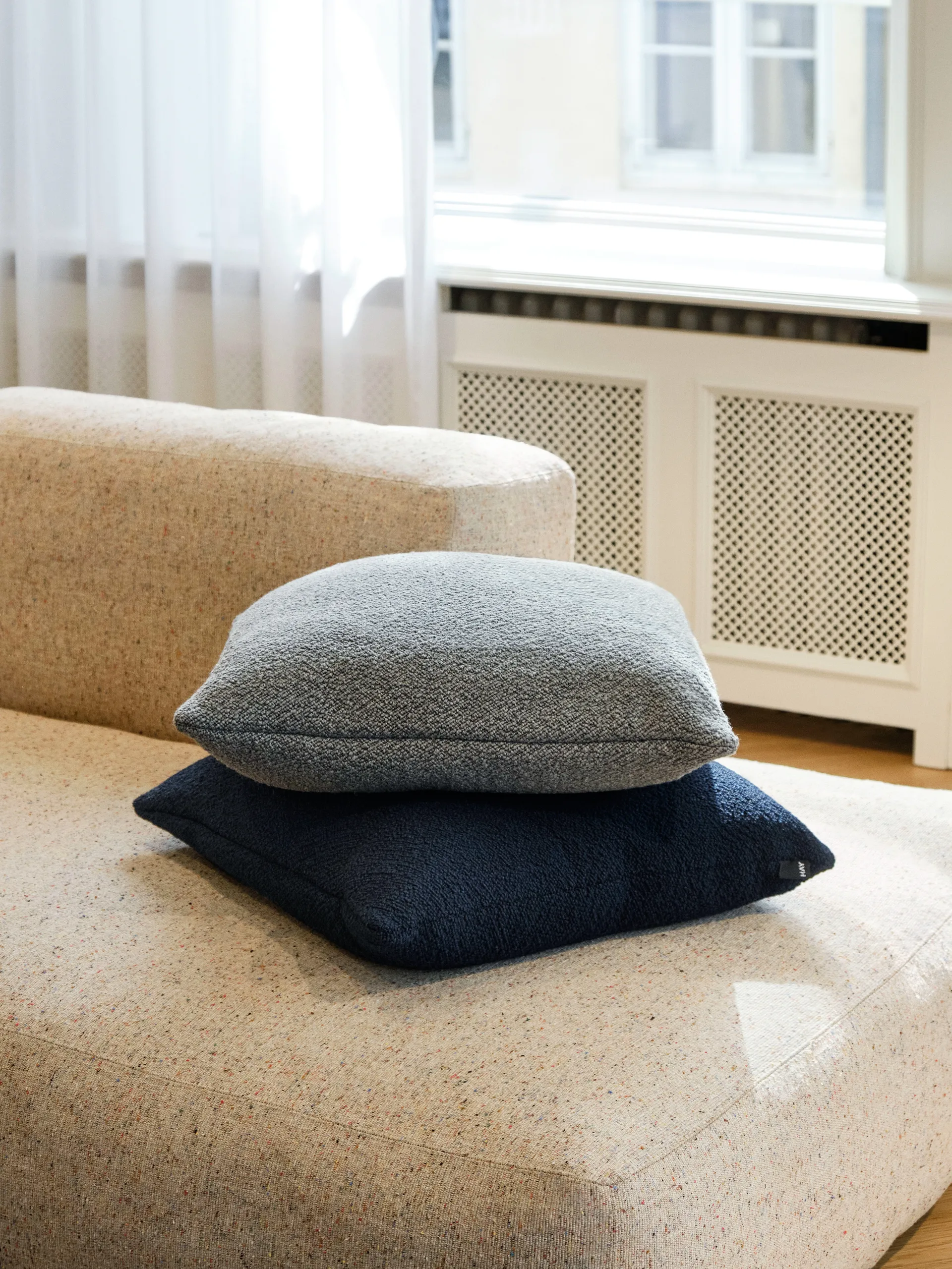 Texture tyyny 50x50 cm, Grey HAY