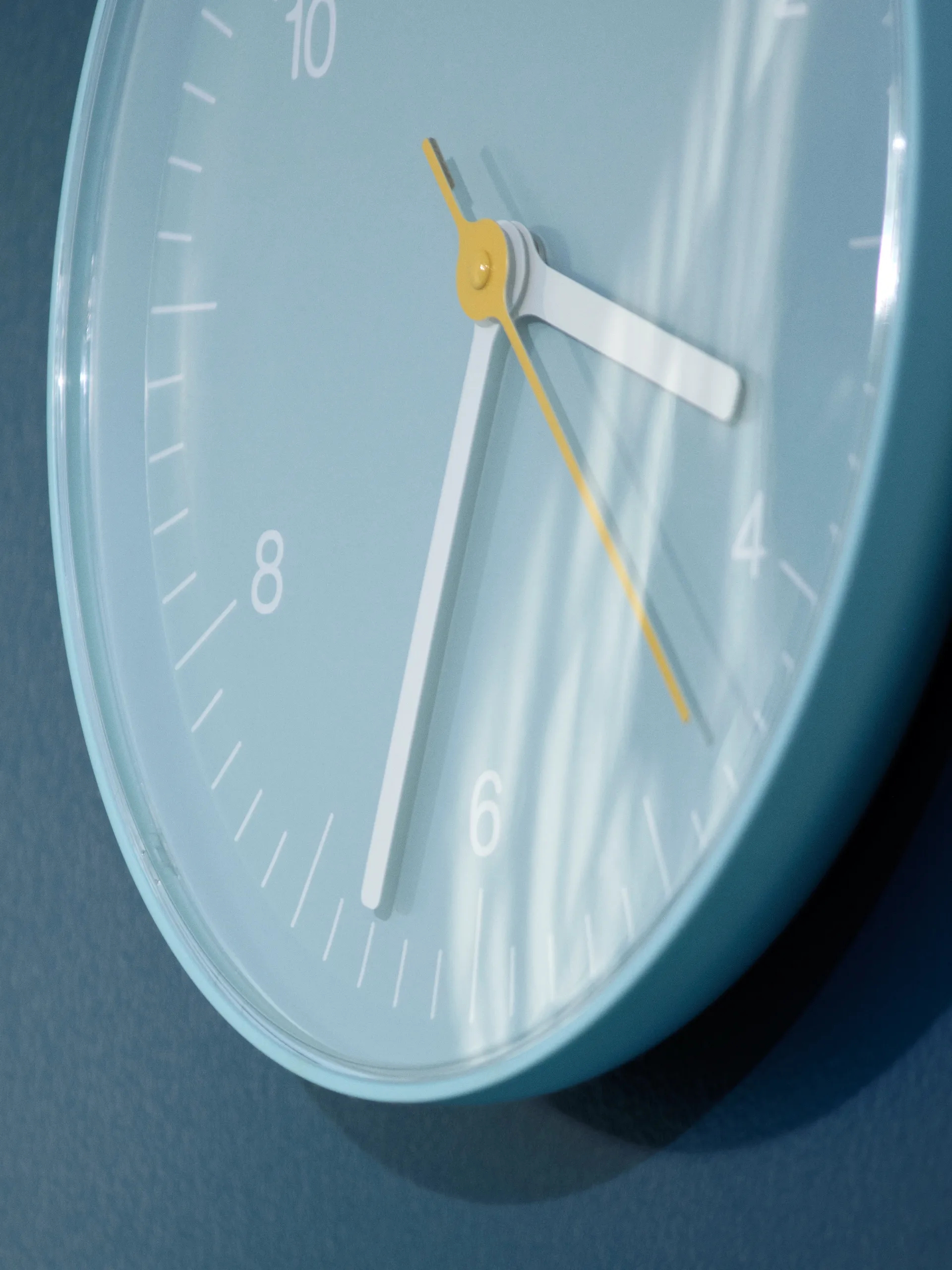 Wall Clock -seinäkello Ø 26,5 cm, Blue HAY