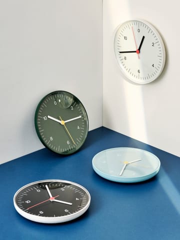 Wall Clock -seinäkello Ø 26,5 cm - Blue - HAY