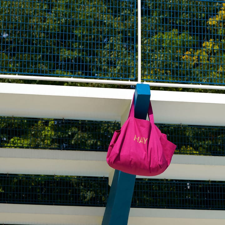 Weekend bag -laukku - Fuchsia - HAY