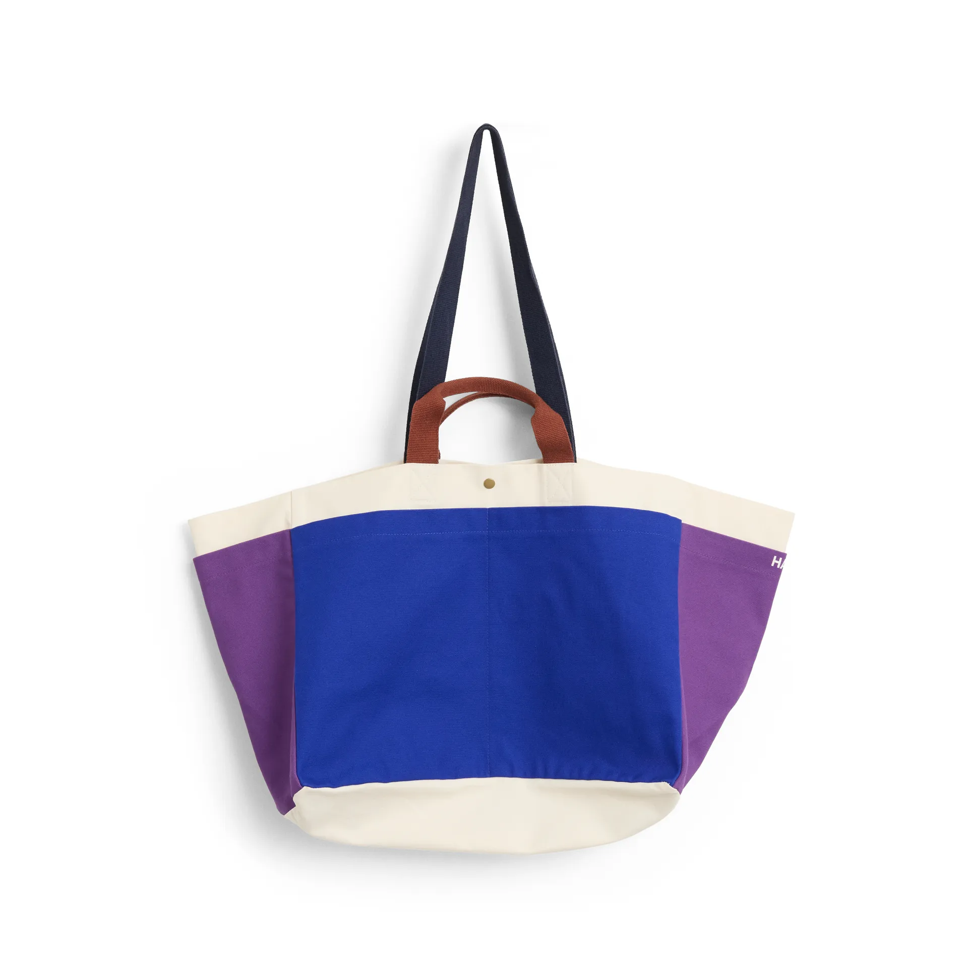 Weekend Bag Organic laukku M, Electric blue multi HAY