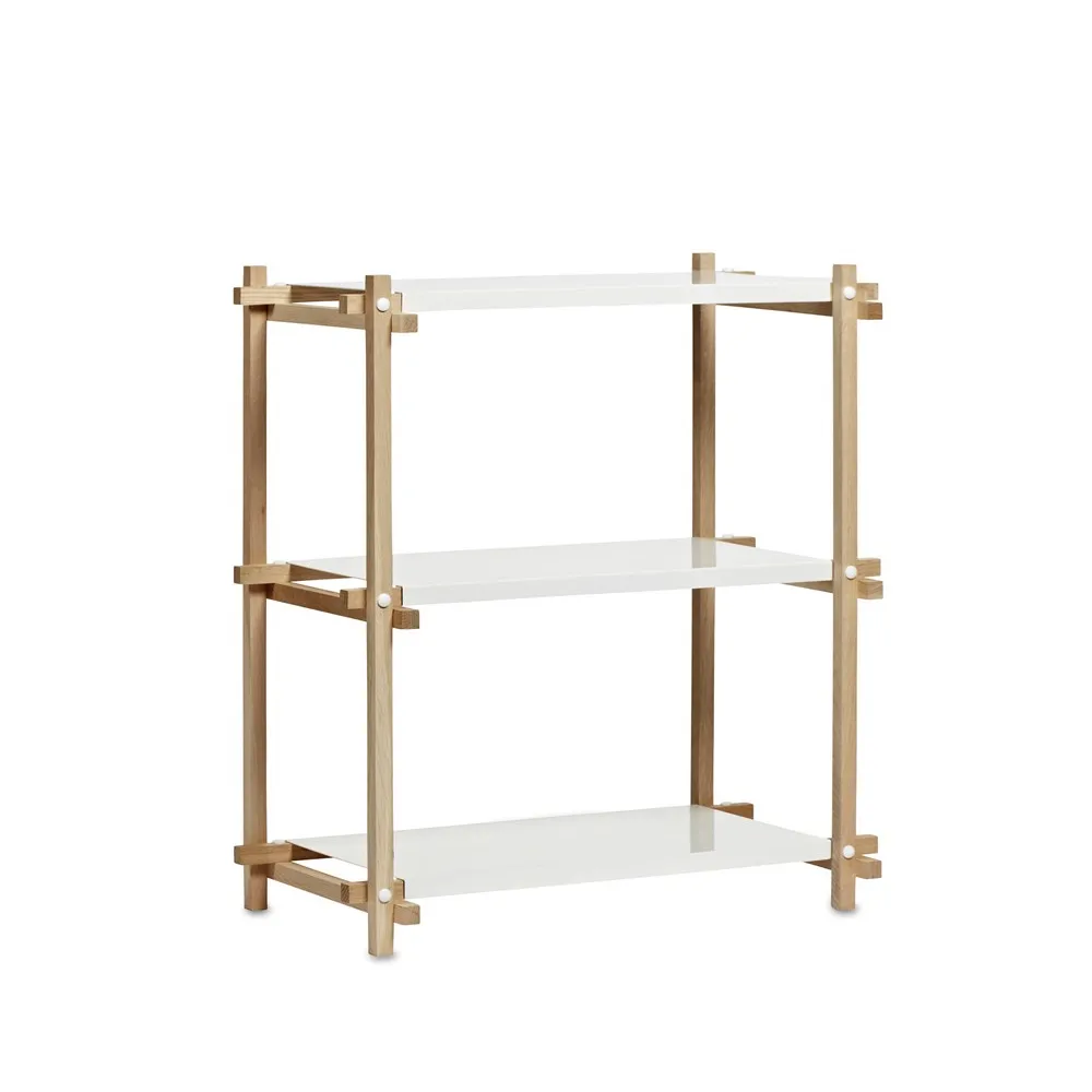 Woody Column hylly, Oak-white lacquered shelf, low HAY