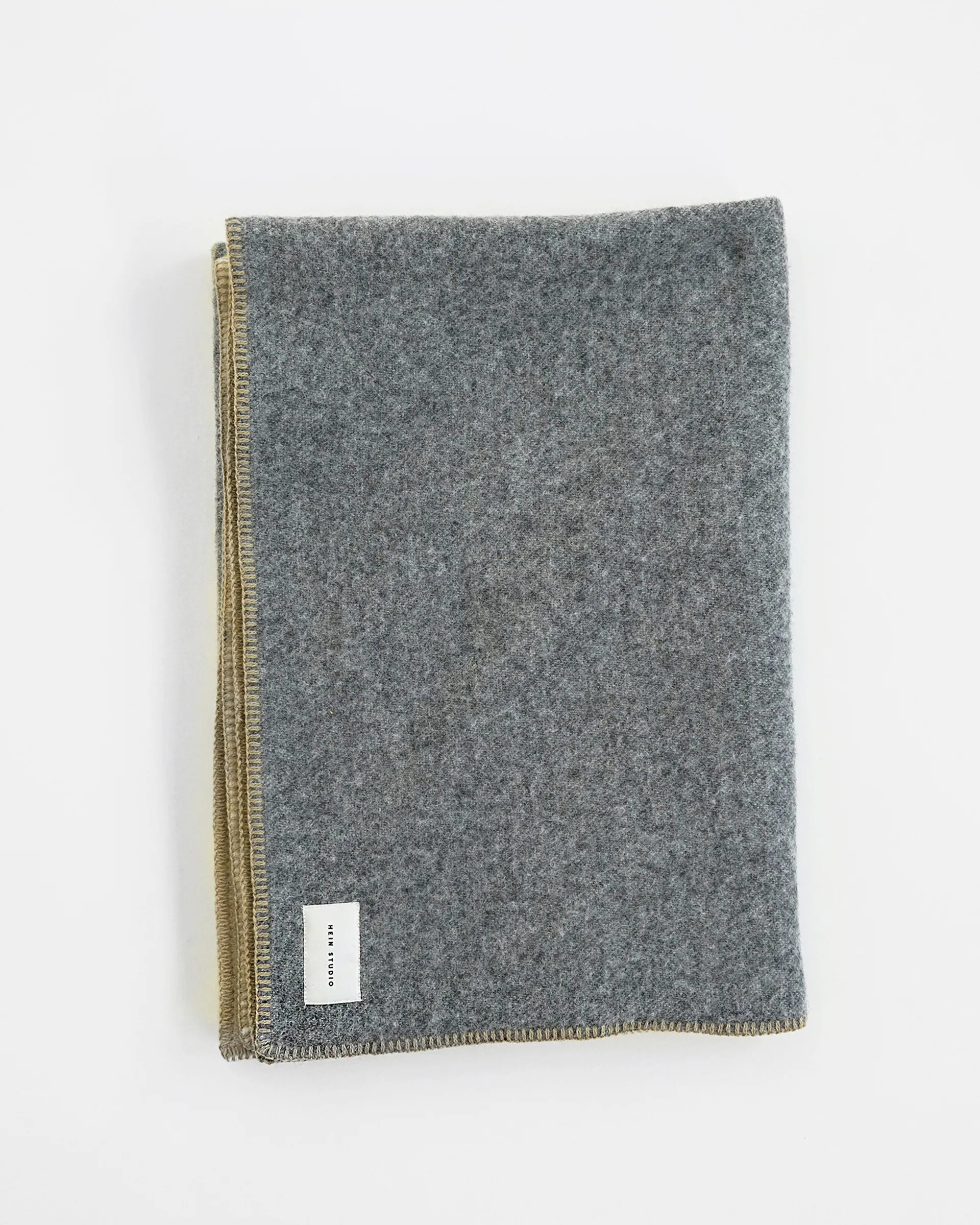 Aiyana viltti 130 x 180 cm, Nro 02 Hein Studio