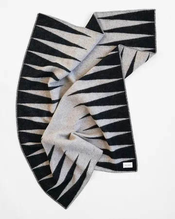 Ihalo viltti 130 x 180 cm - Nro 01 - Hein Studio