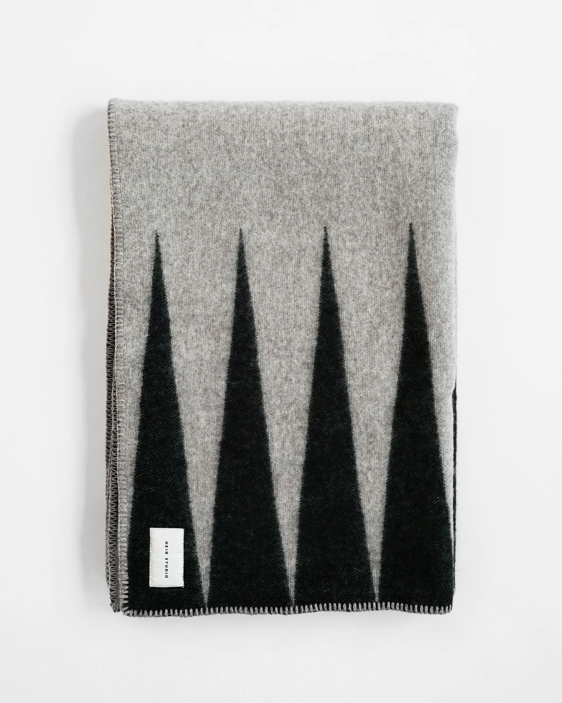 Ihalo viltti 130 x 180 cm, Nro 01 Hein Studio