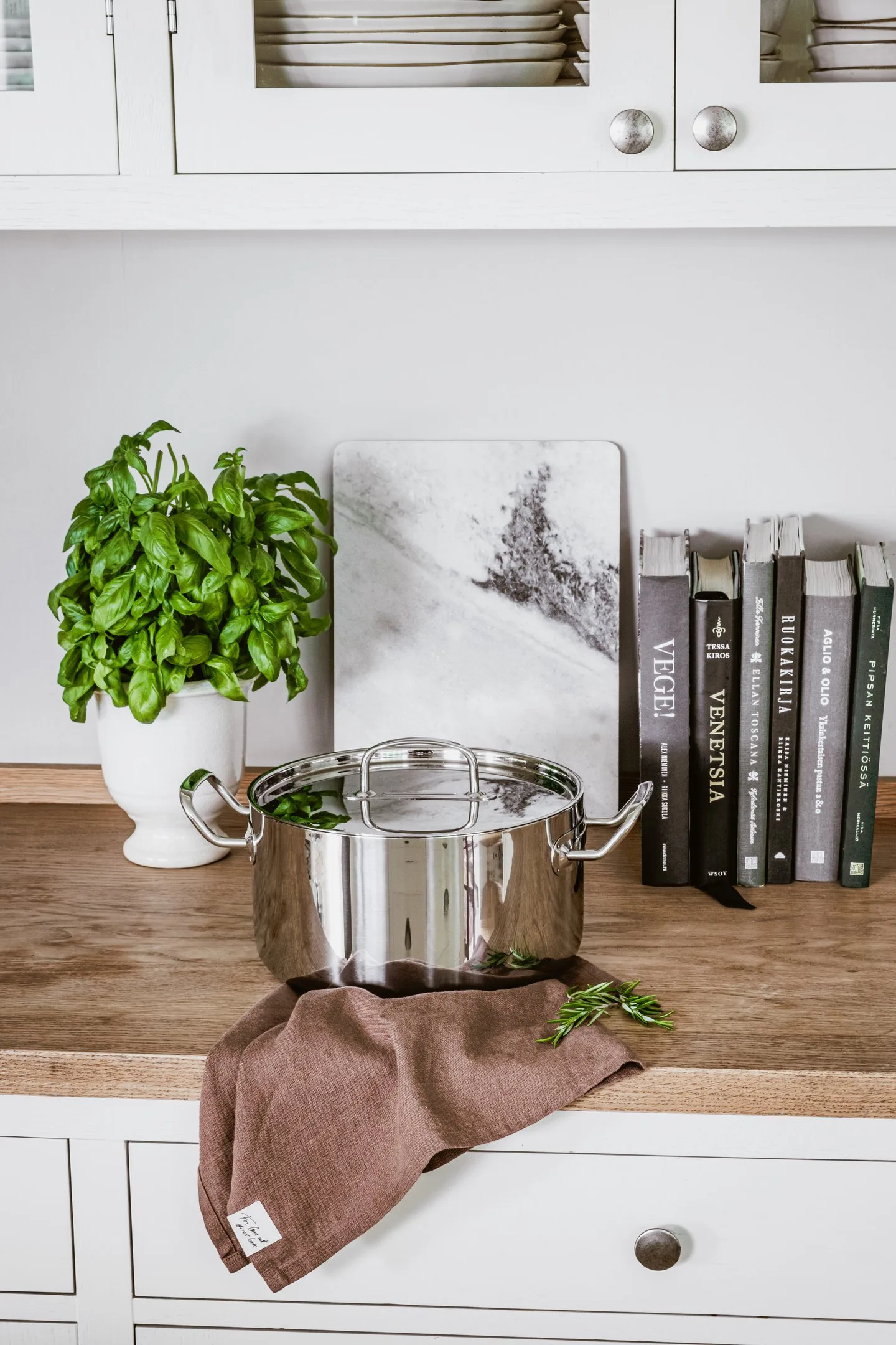 Heirol Steely Classic Triply kattila kannella 5,5 litraa, Ruostumaton teräs Heirol