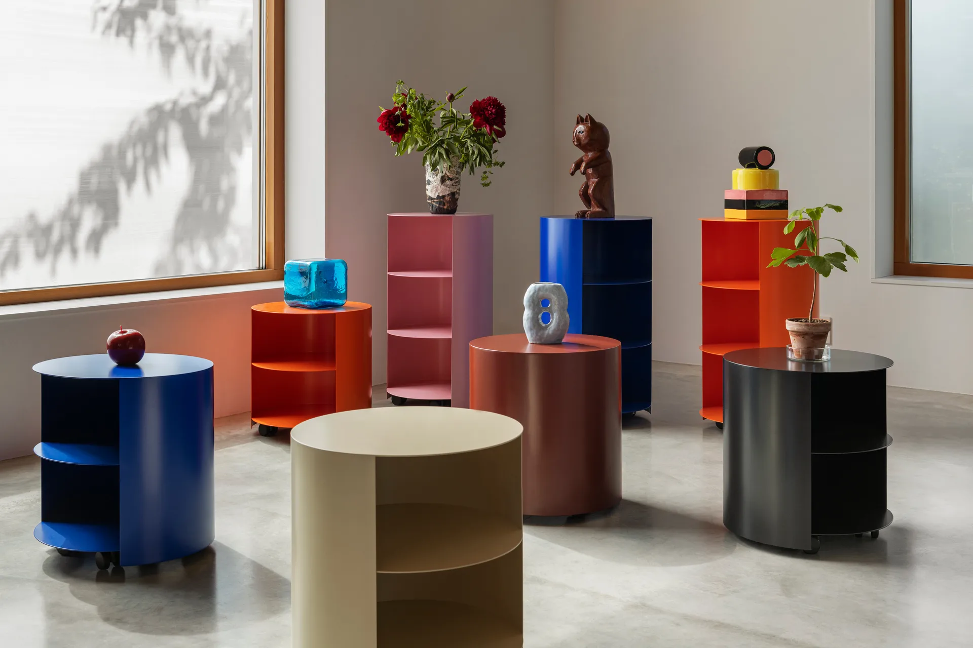 Hide jalusta Ø38x68 cm, Red brown textured Hem