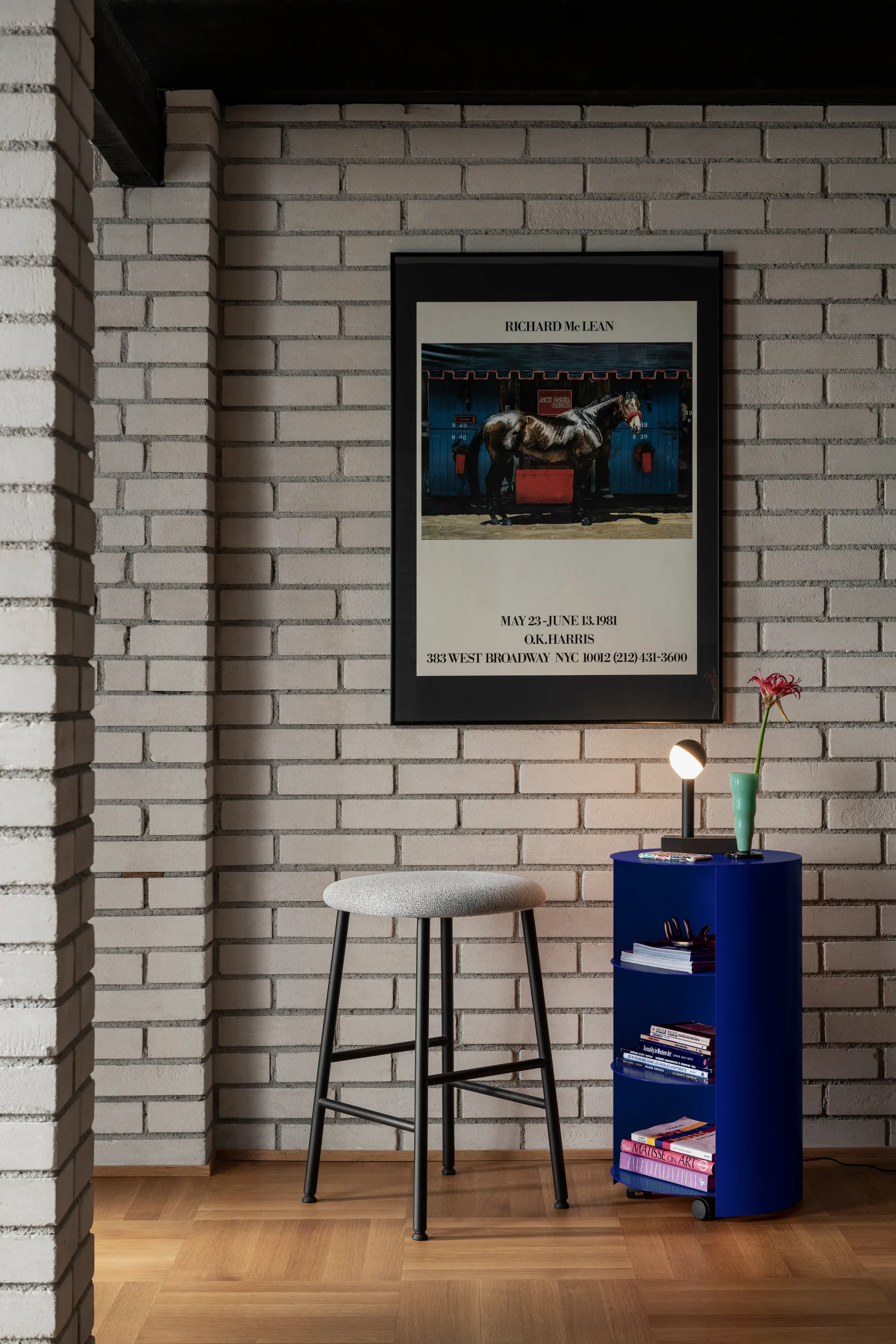 Hide jalusta Ø38x68 cm, Ultramarine blue textured Hem