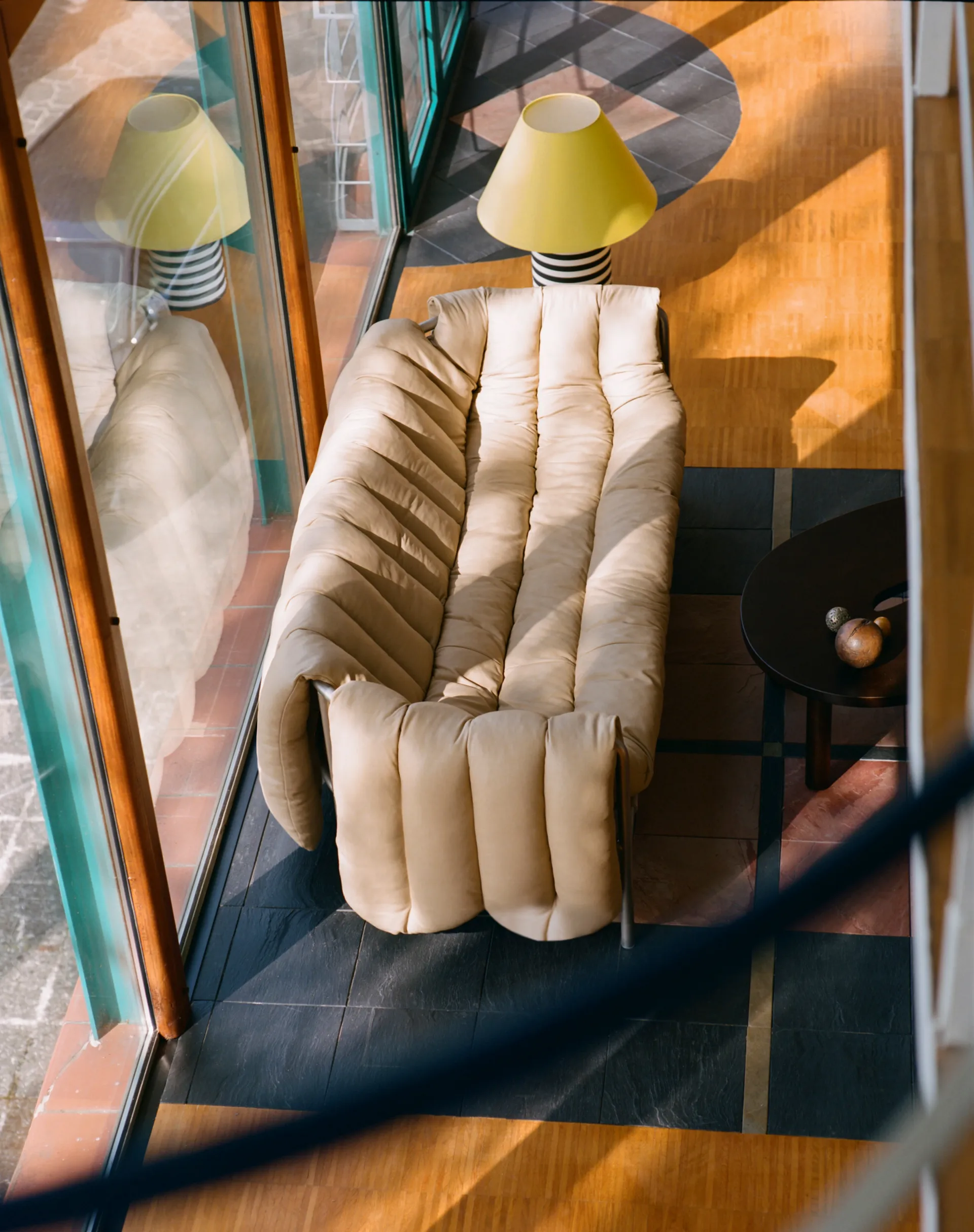 Puffy 2,5-istuttava sohva 205 cm, Sand leather-ruostumaton teräs Hem