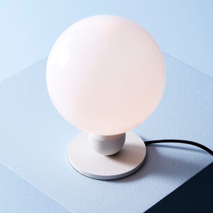 Atom pöytälamppu - Helmenvalkoinen - Herstal