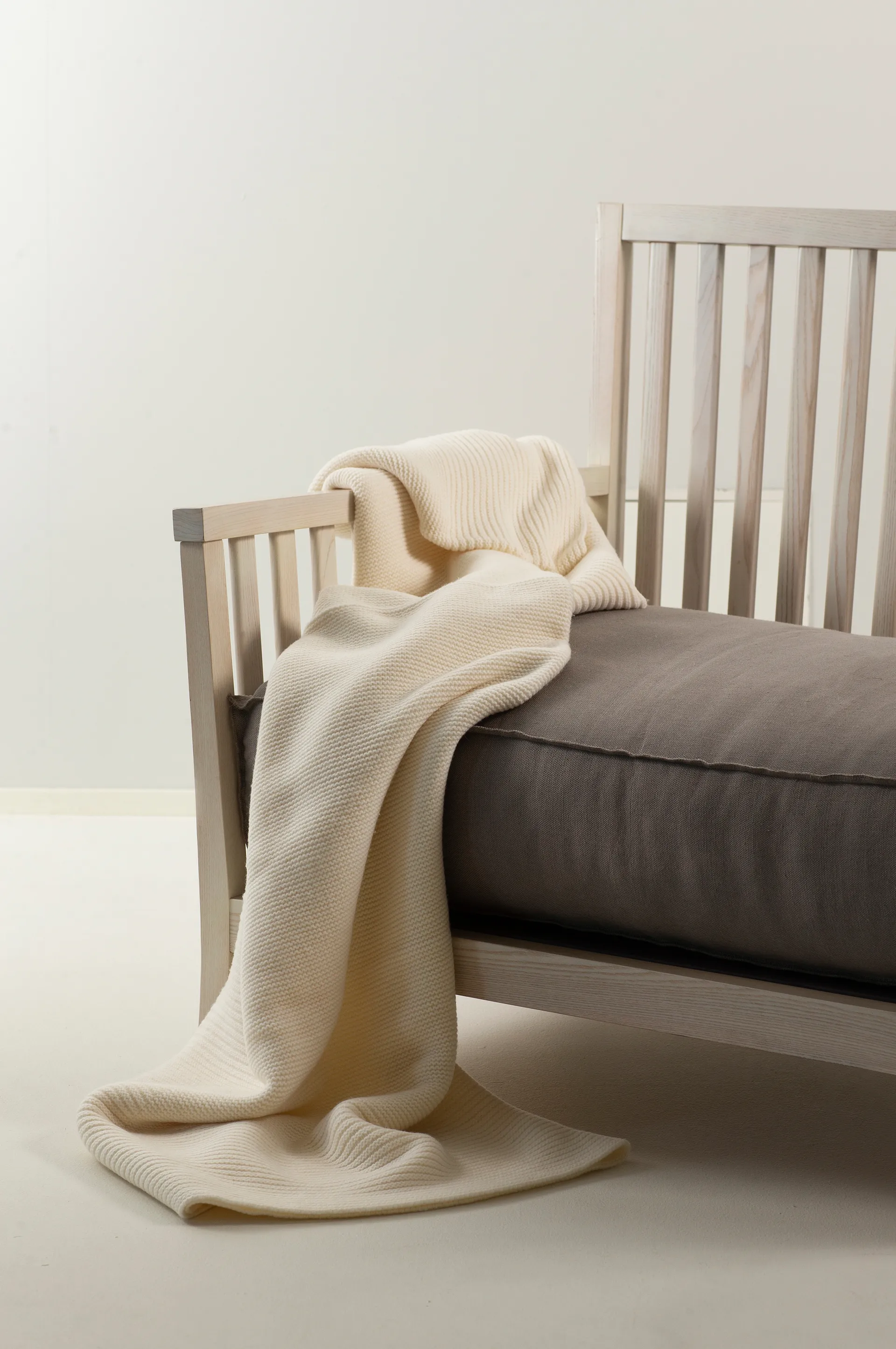 Avery huopa 130x170 cm, Offwhite Himla