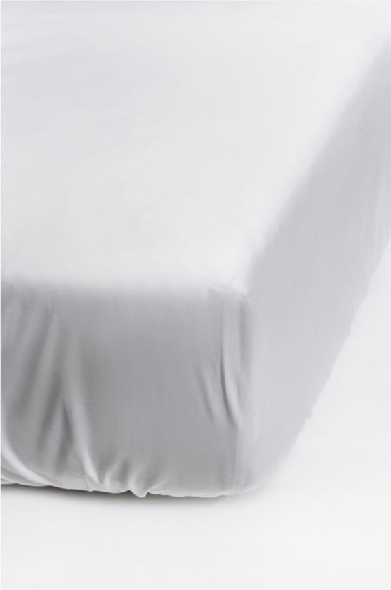 Dreamtime muotoonommeltu aluslakana valkoinen - 105x200 cm - Himla