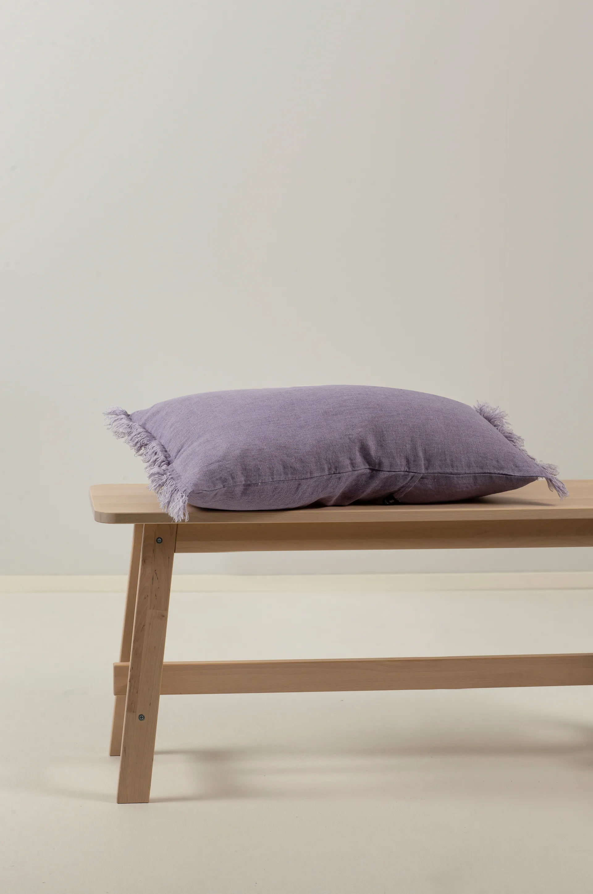 Levelin tyynyliina 40x60 cm, Violet Himla
