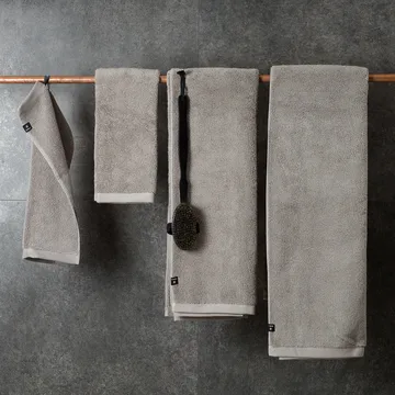 Maxime ekologinen käsipyyhe lead - 100x150 cm - Himla