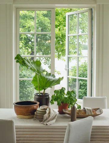 Riviera pöytäliina 145x330 cm - Hiekka - Himla