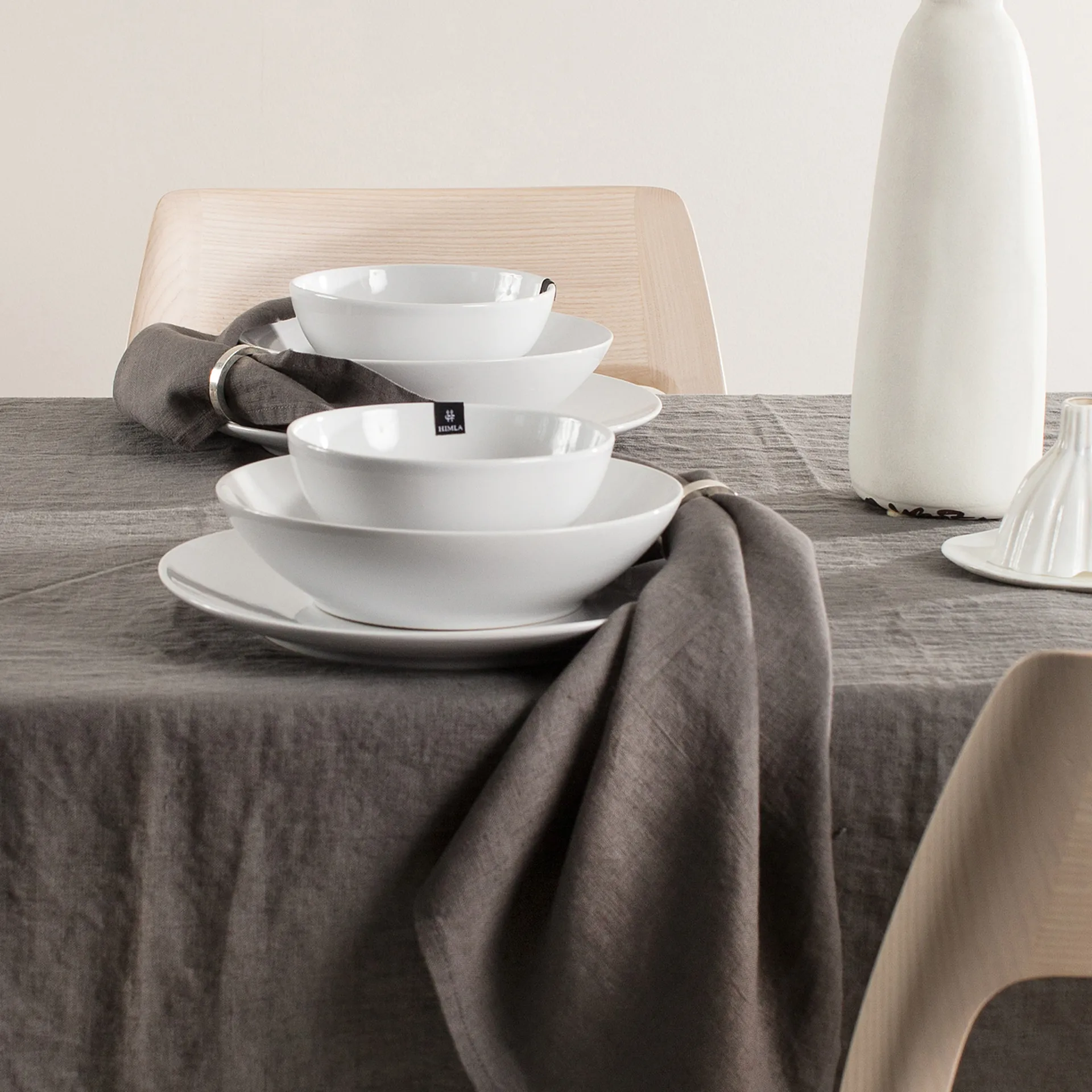 Sunshine-pellavalautasliina 4 kpl, Charcoal (tummanharmaa) Himla