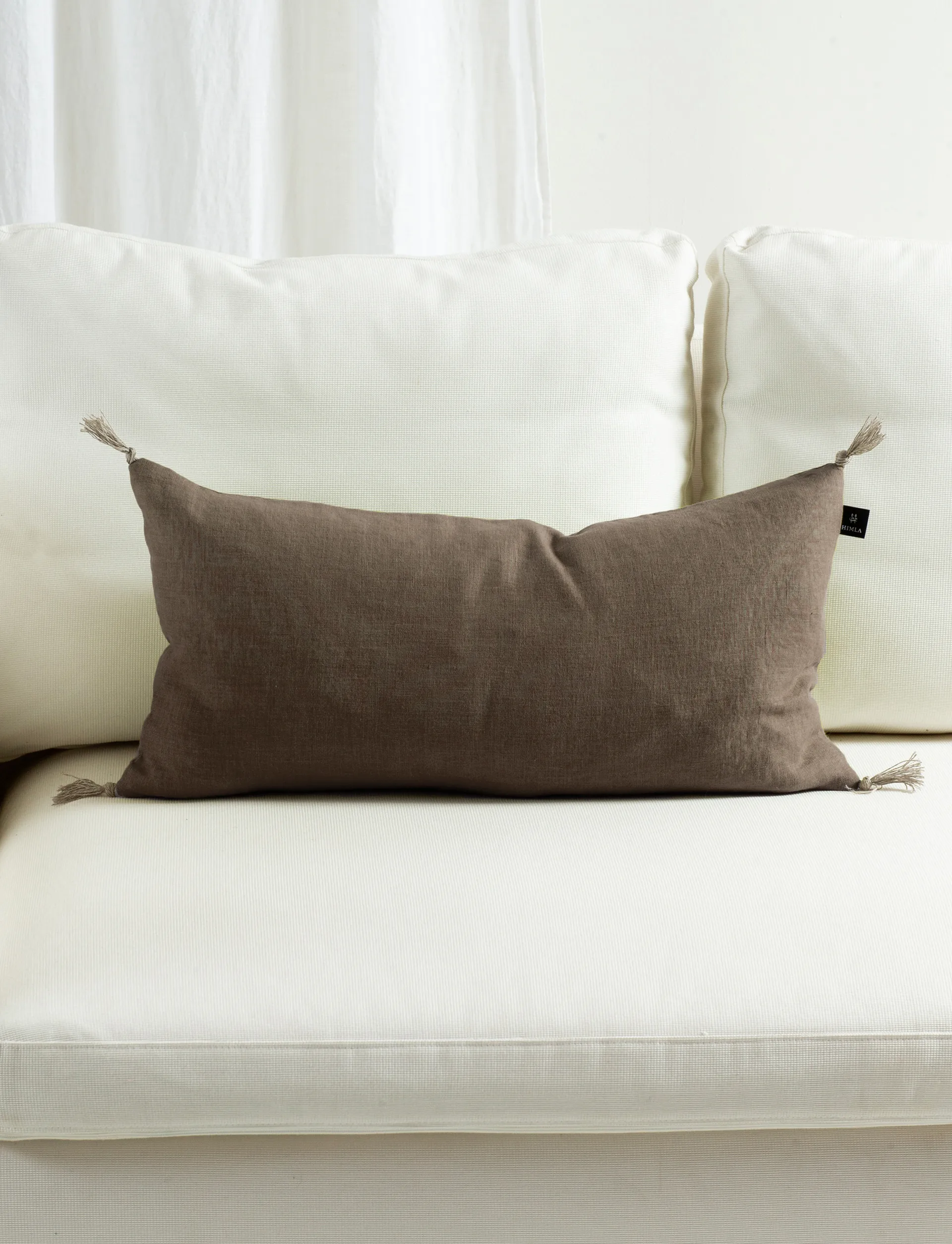 Sunshine tyynynpäällinen tupsu 30x60 cm, Kahvi Himla