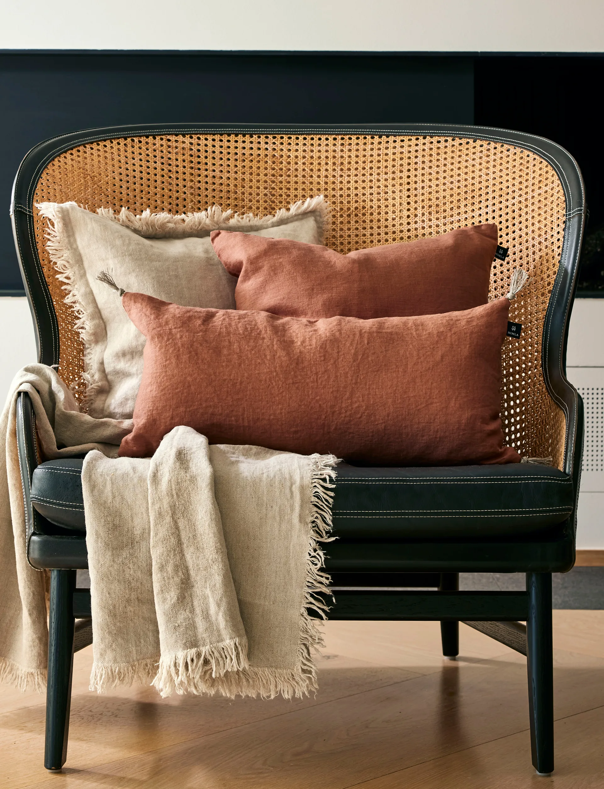 Sunshine tyynynpäällinen tupsu 30x60 cm, Maadoitettu Himla