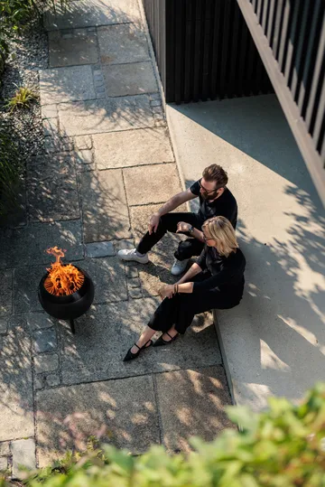 MOON 45 tulisija - All black, matala jalusta - Höfats