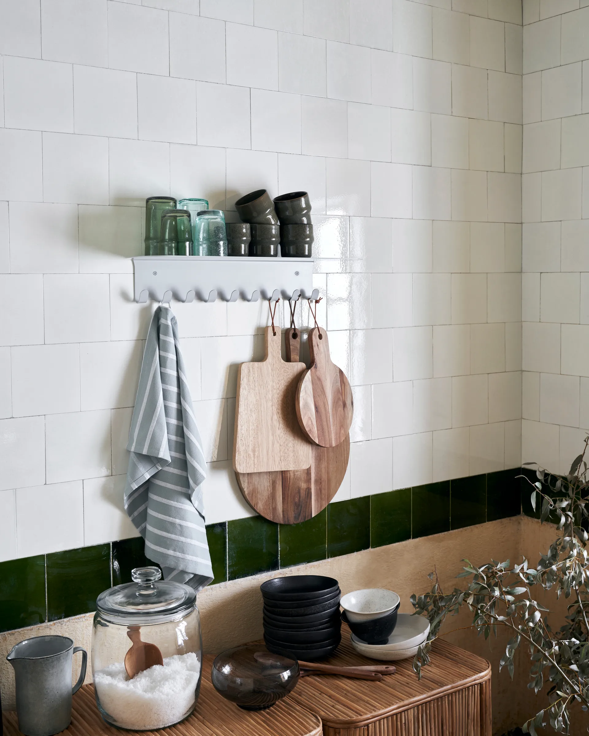 Book ripustin 9 koukkua 18x60 cm, Vaaleanharmaa House Doctor