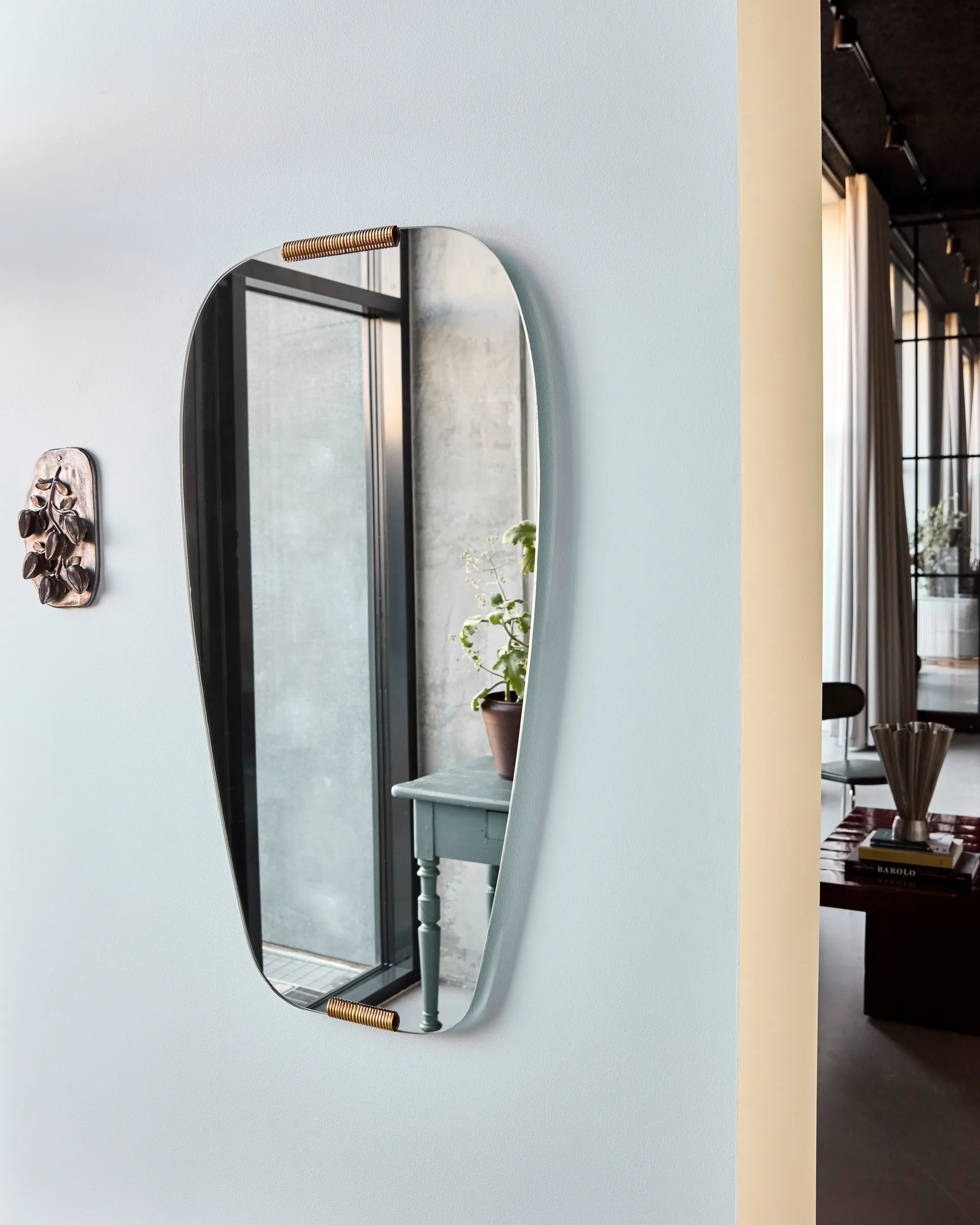 Clips-peili 54,5x100 cm, Kultainen House Doctor