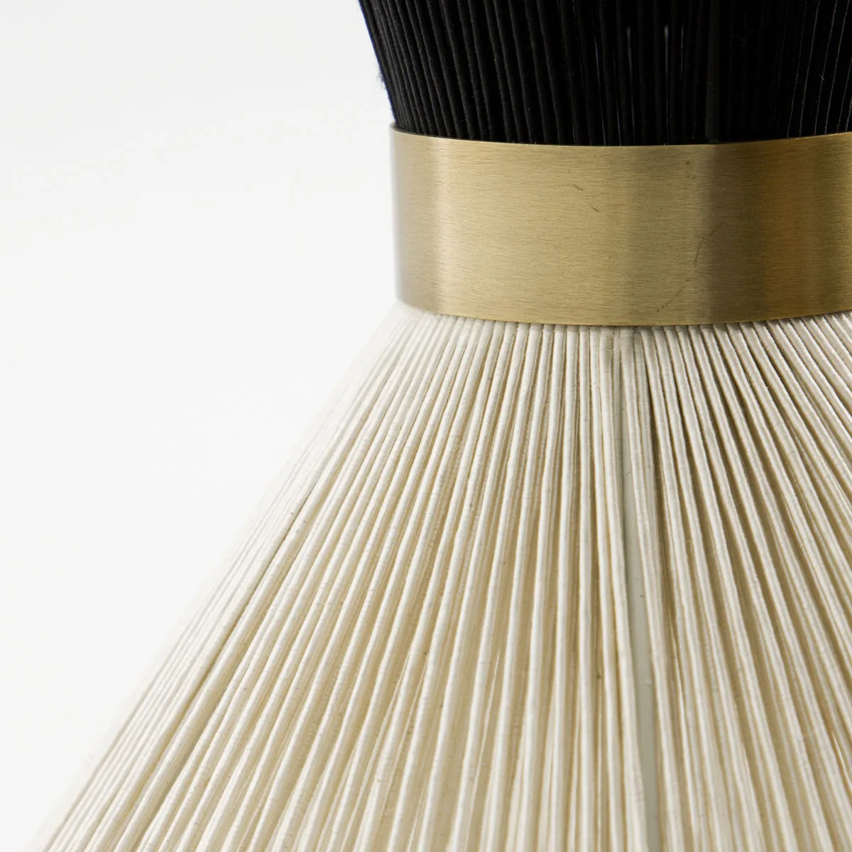 Cord seinävalaisin, Musta House Doctor