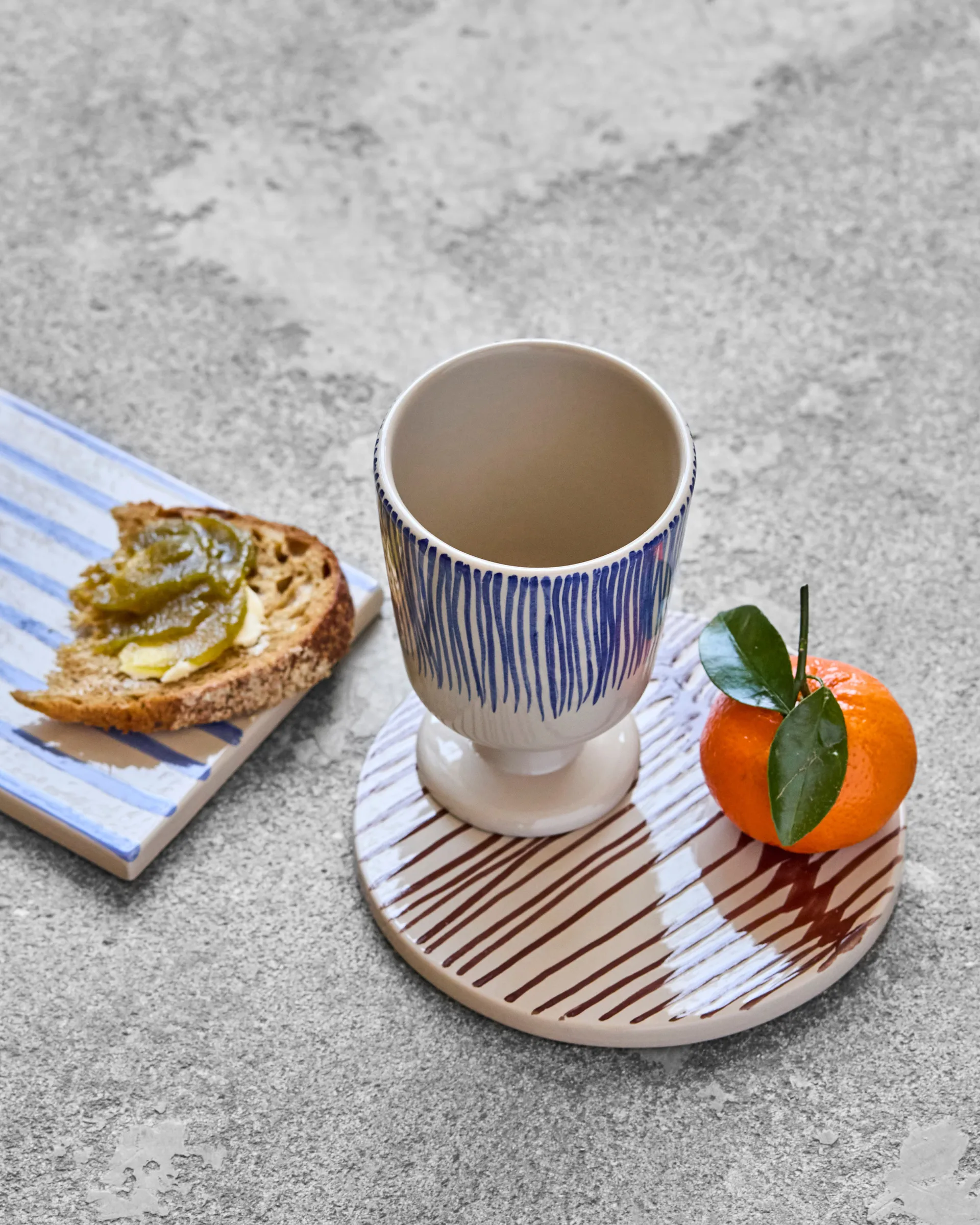 Diva muki jalalla 25 cl 2-pack, Off white sininen House Doctor