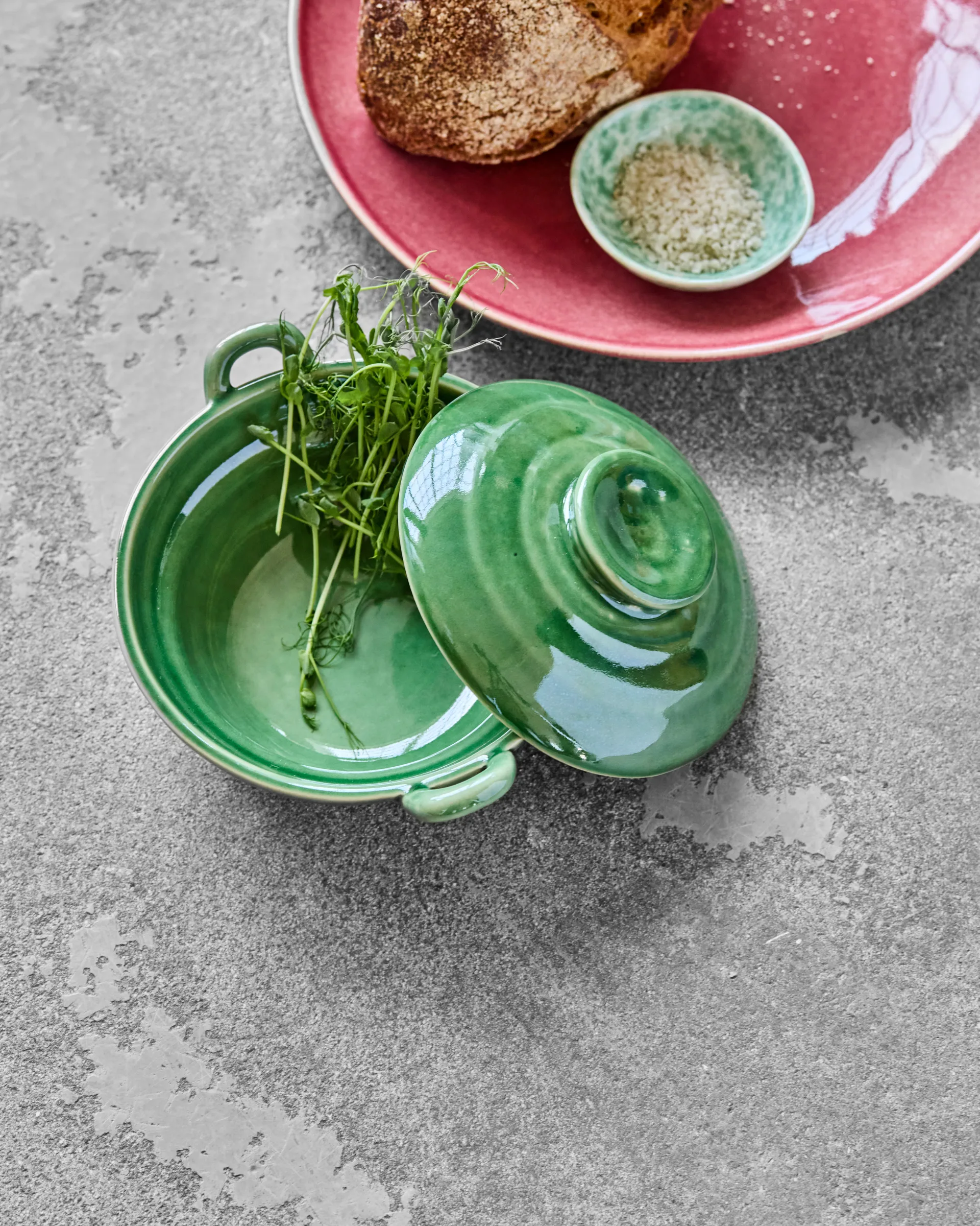 Diva purkki kannella, Vihreä House Doctor