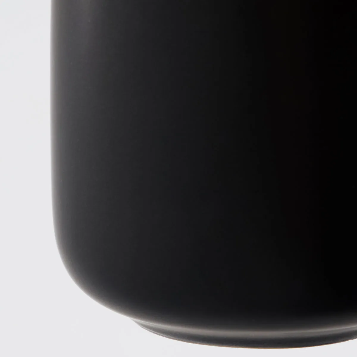 Edga hammasharjateline, Musta House Doctor