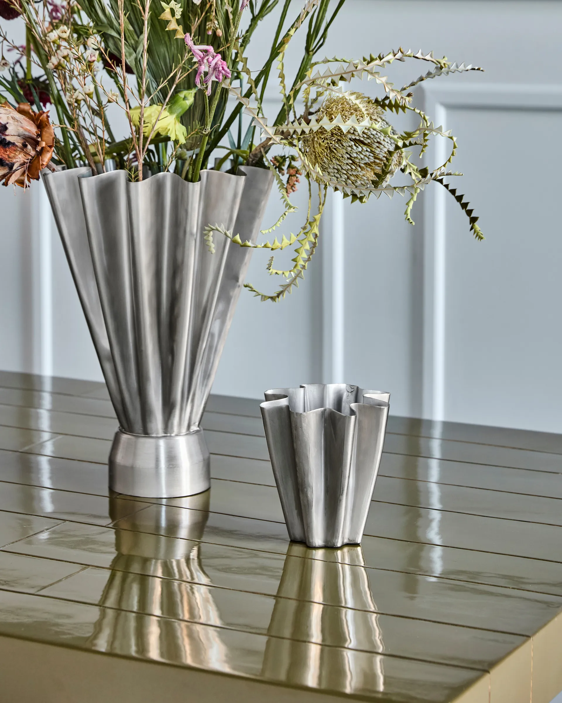 Flood vaasi 13 cm, harjattu hopea House Doctor