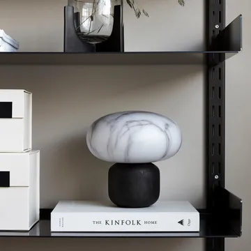 Fog lyhty, musta-valkoinen marmori - 20 cm - House Doctor