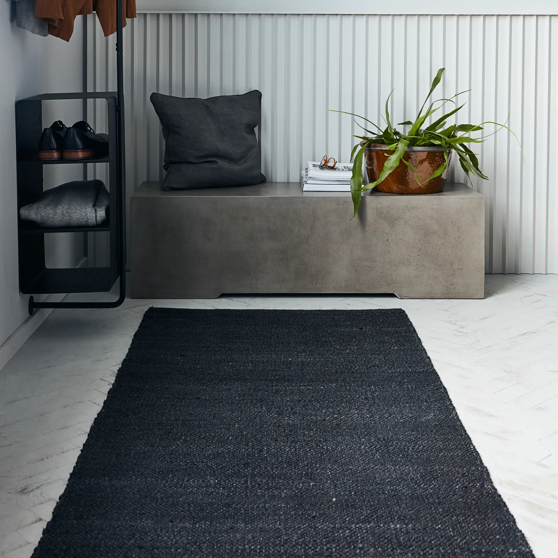 Hempi matto 90x300 cm, Musta House Doctor