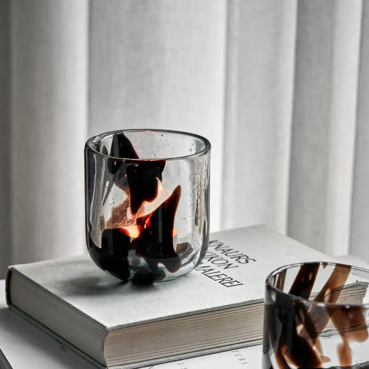 Home lämpökynttilänpidike Ø9 cm 2 kpl, Tummanruskea House Doctor