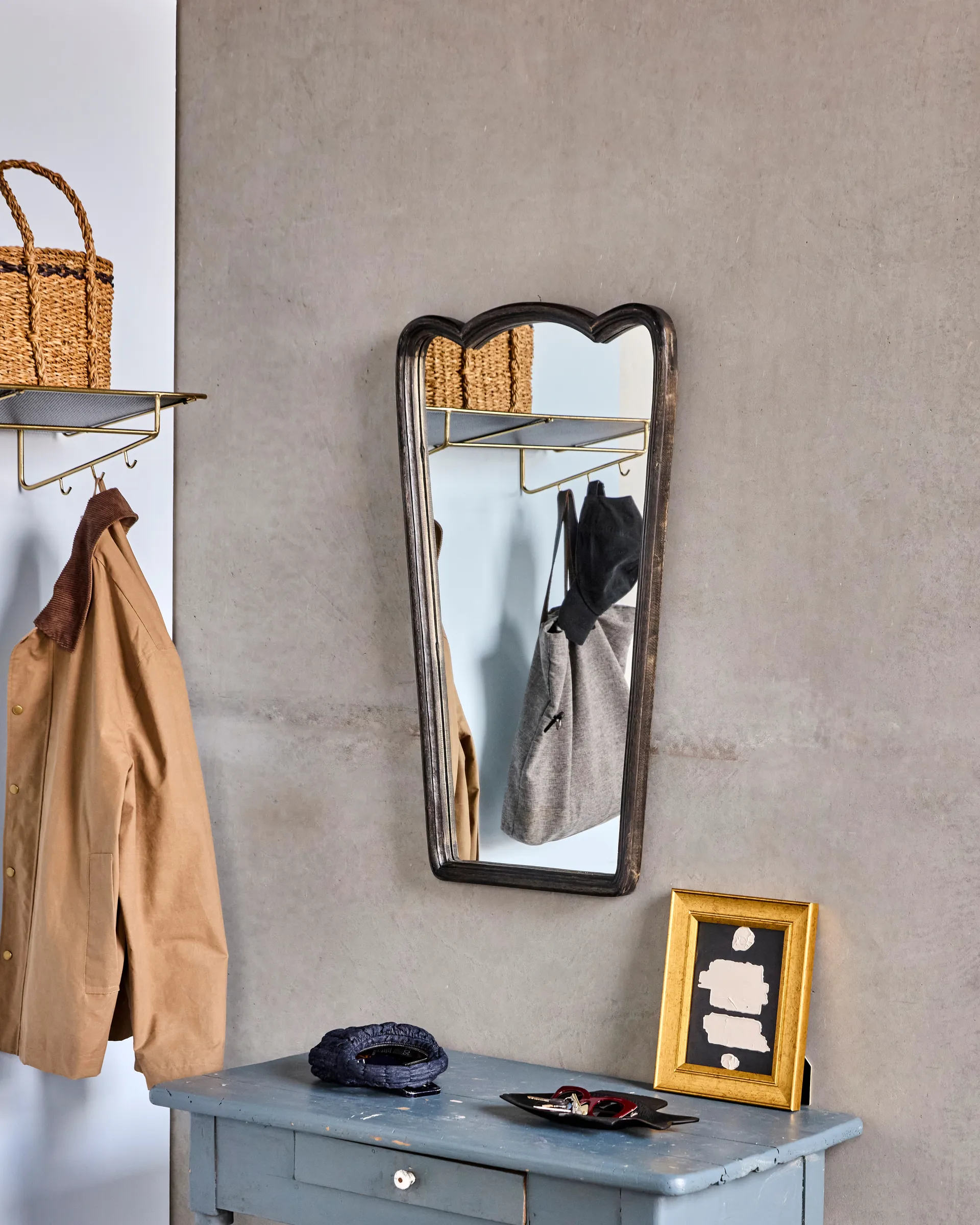 Jamp seinäpeili kehys 90 cm, Musta House Doctor