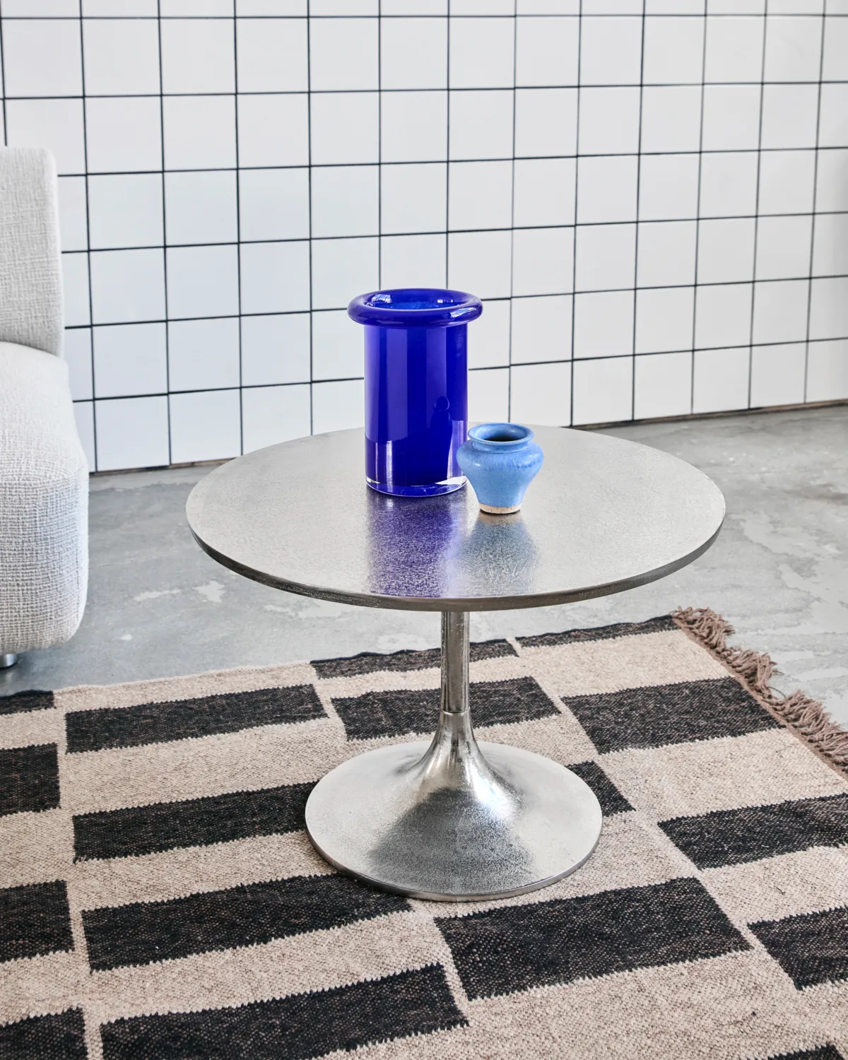 Pan sivupöytä, Hopea viimeistely House Doctor